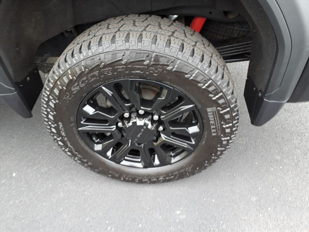 GMC Sierra 2500HD 4WD Crew Cab 159" Denali 2023