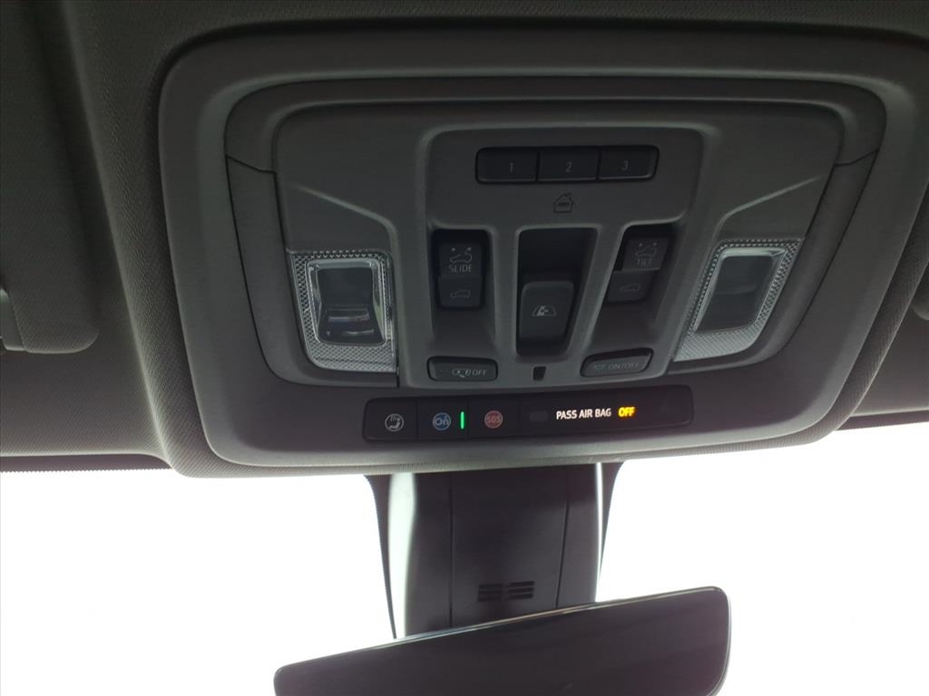 GMC Sierra 2500HD 4WD Crew Cab 159" Denali 2023