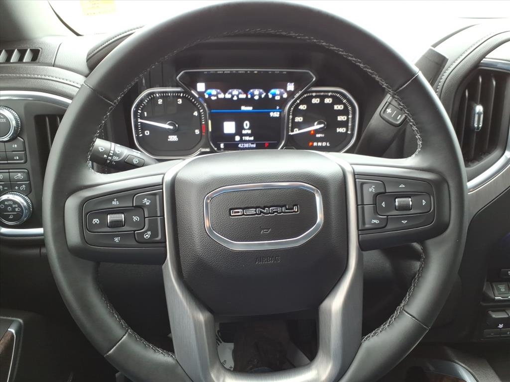 GMC Sierra 2500HD 4WD Crew Cab 159" Denali 2023