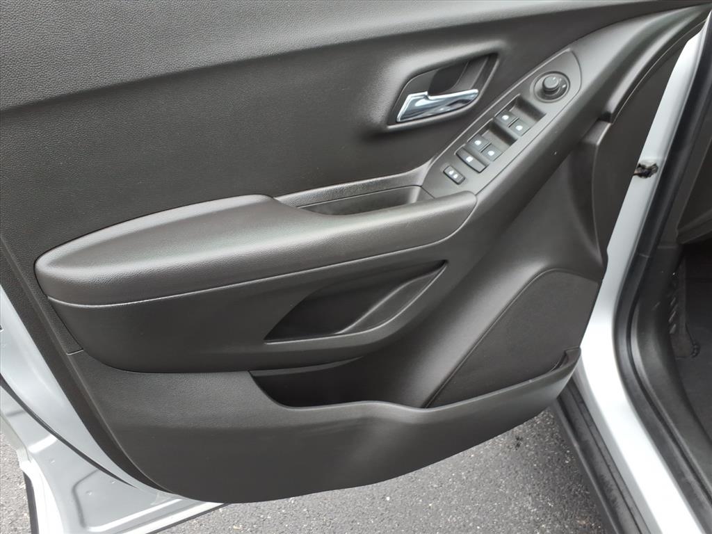 Chevrolet Trax FWD 4dr LT 2016 Chevrolet Trax FWD 4dr LT 2016