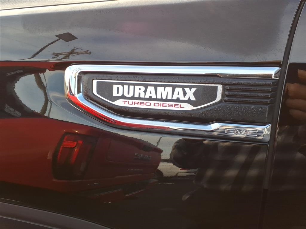 GMC Sierra 1500 4WD Crew Cab 147" Denali 2021