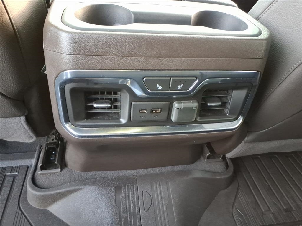 GMC Sierra 1500 4WD Crew Cab 147" Denali 2021