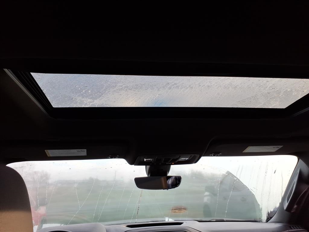 GMC Sierra 1500 4WD Crew Cab 147" Denali 2021