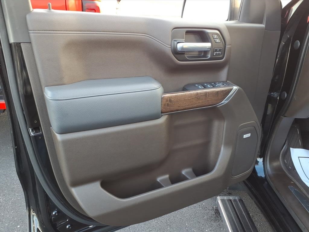 GMC Sierra 1500 4WD Crew Cab 147" Denali 2021