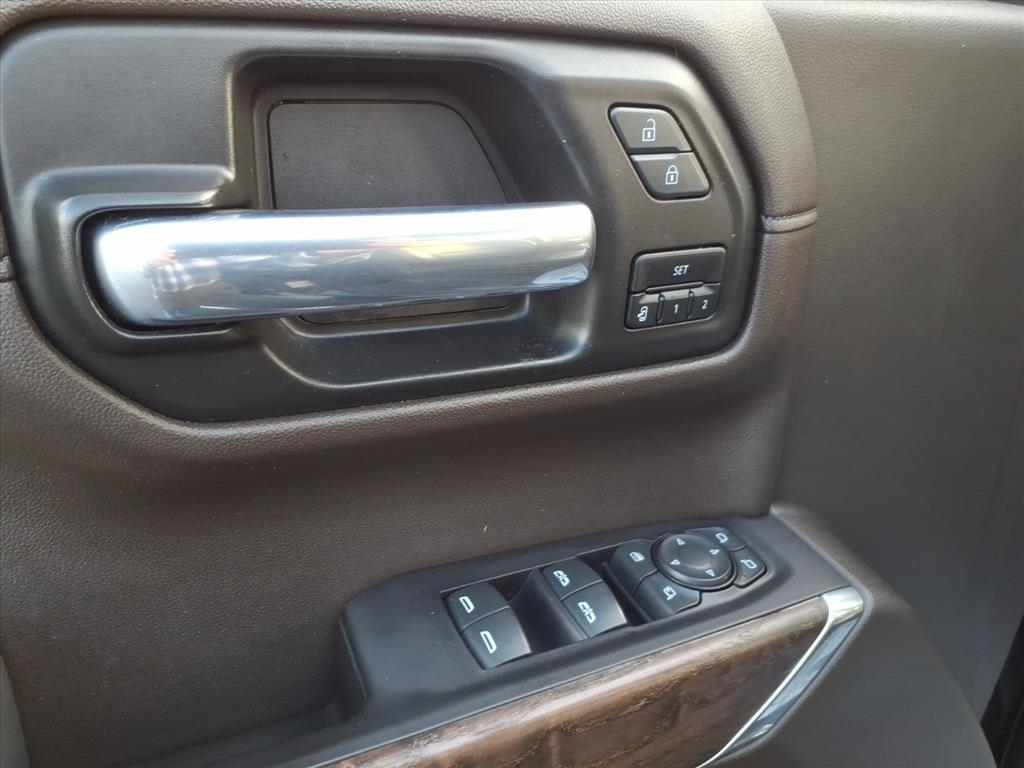 GMC Sierra 1500 4WD Crew Cab 147" Denali 2021