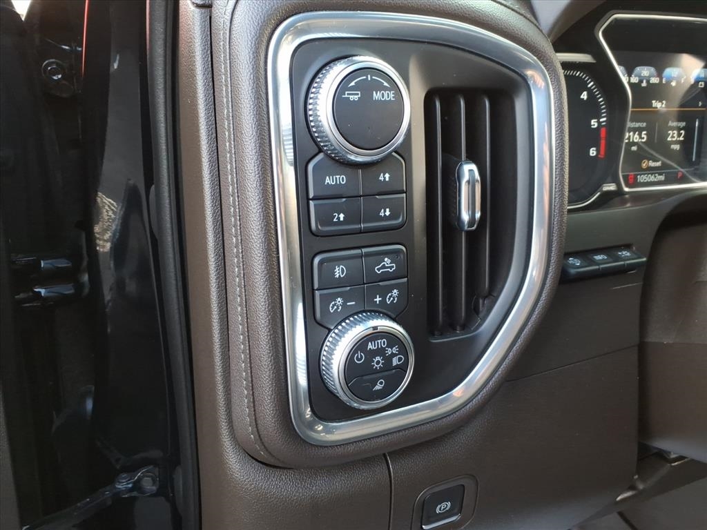 GMC Sierra 1500 4WD Crew Cab 147" Denali 2021