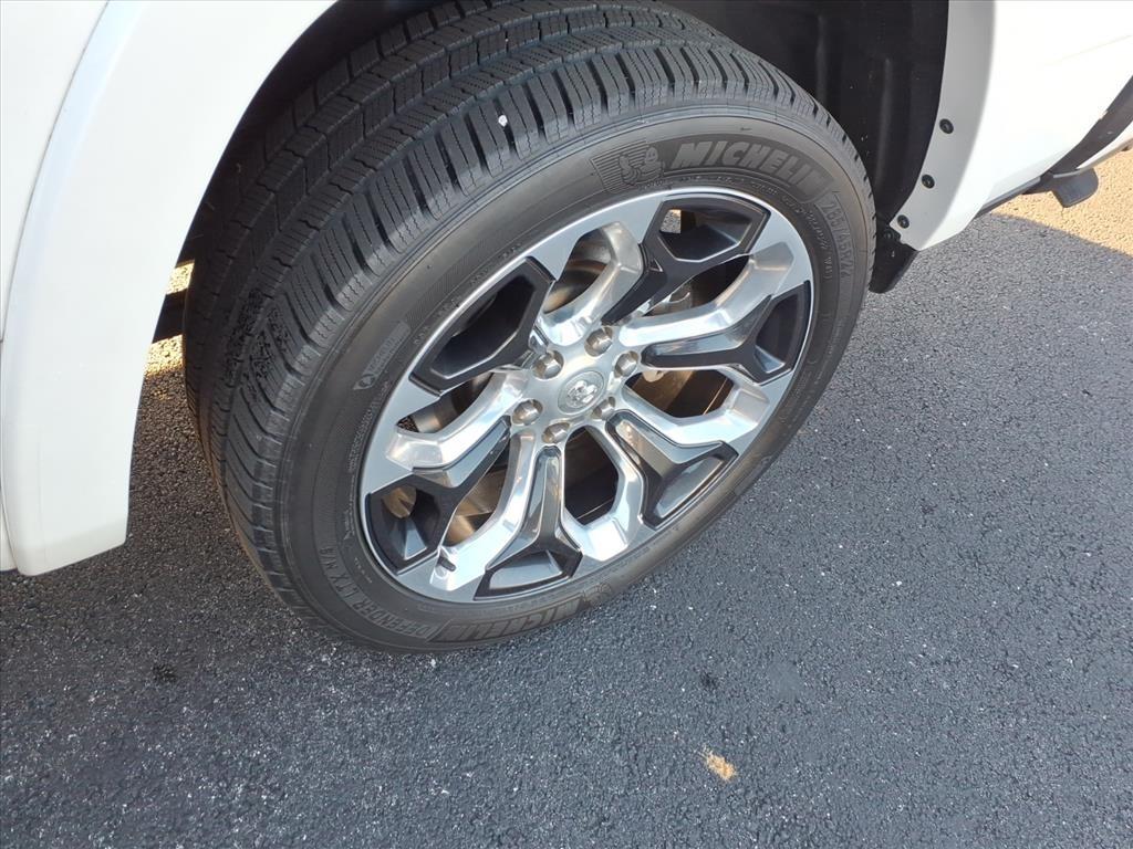 RAM 1500 Limited 4x4 Crew Cab 5'7" Box 2021