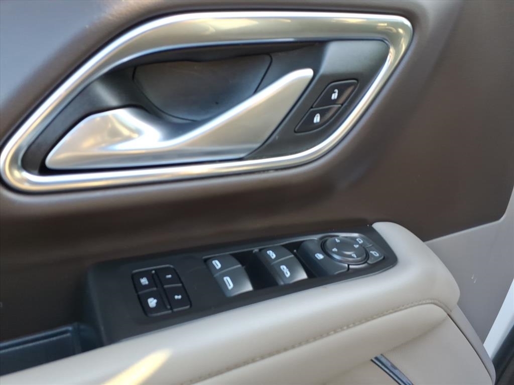 Chevrolet Tahoe 4WD 4dr LT 2022