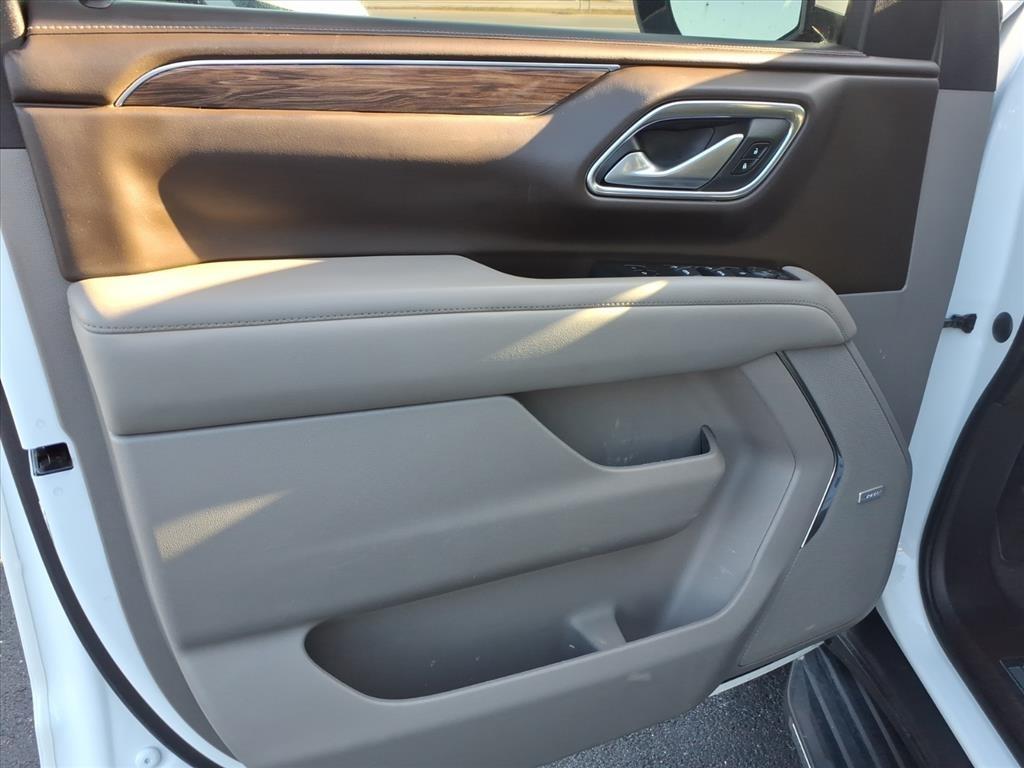 Chevrolet Tahoe 4WD 4dr LT 2022