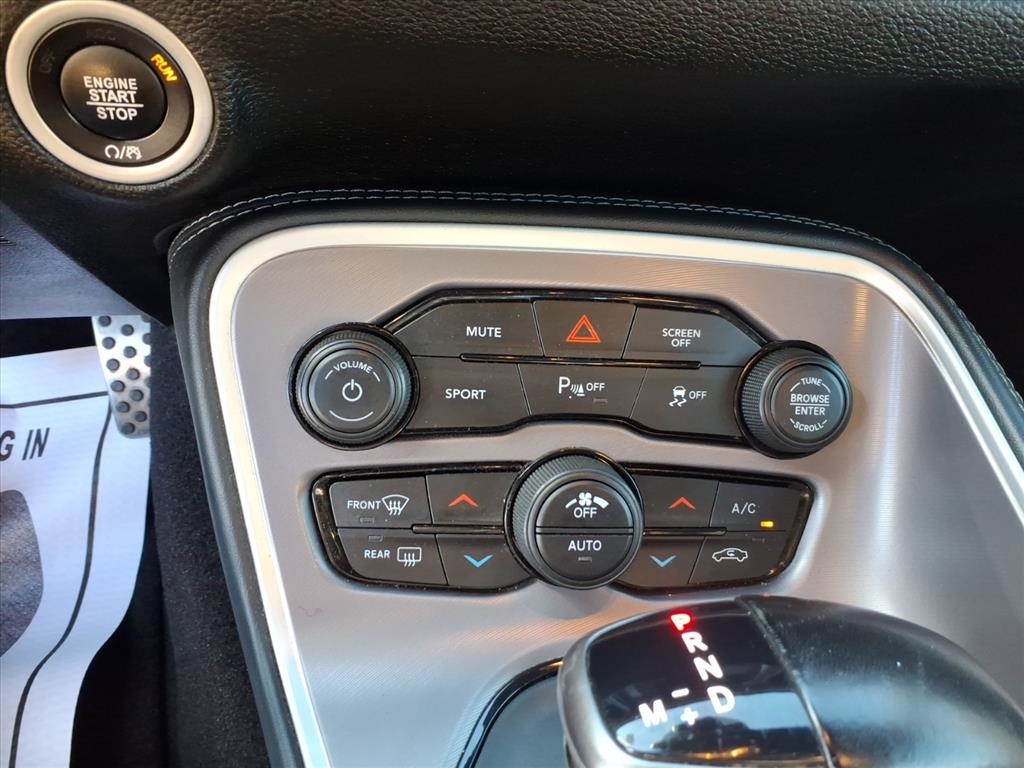 Dodge Challenger R/T RWD 2022