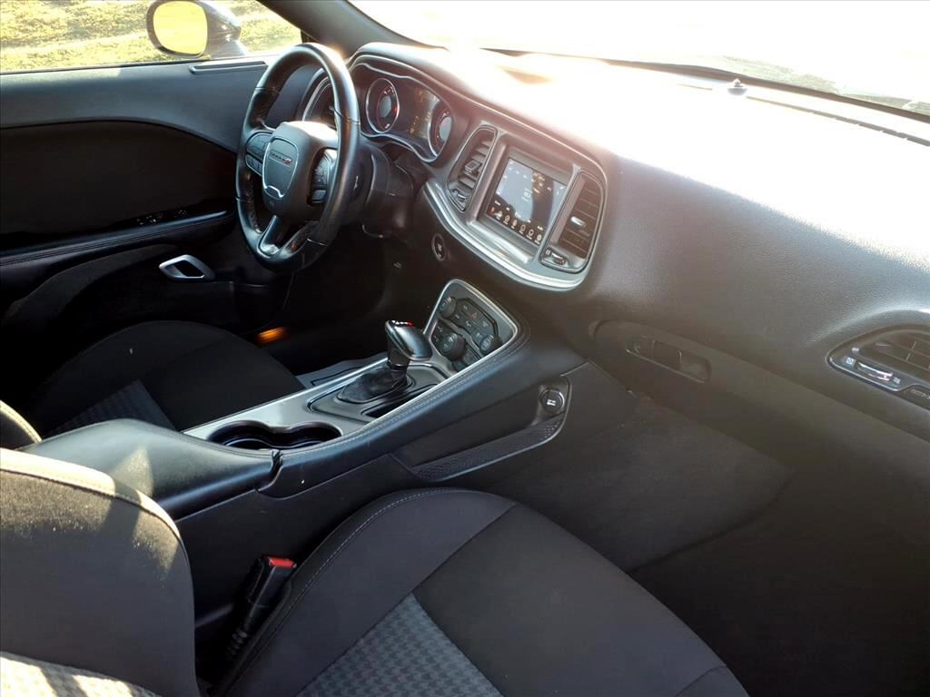 Dodge Challenger R/T RWD 2022