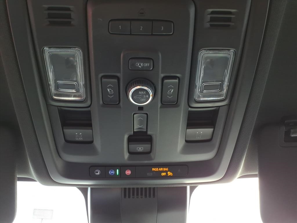 Chevrolet Tahoe 4WD 4dr Premier 2023