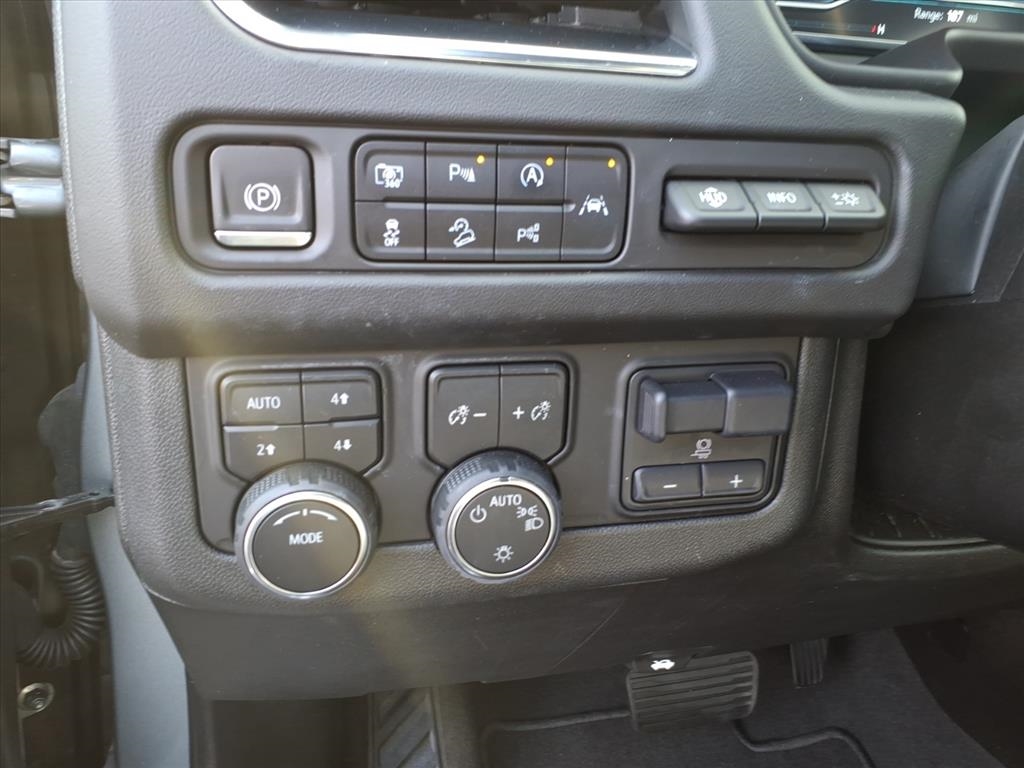 Chevrolet Tahoe 4WD 4dr Premier 2023