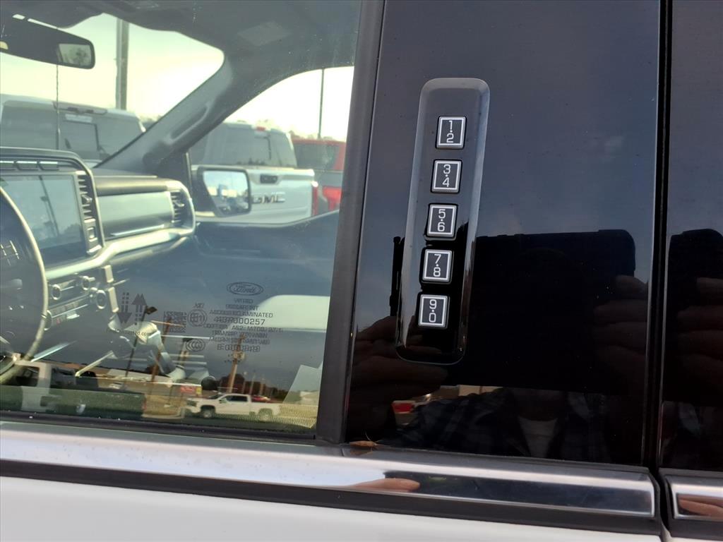 Ford F-150 King Ranch 4WD SuperCrew 5.5' Box 2022