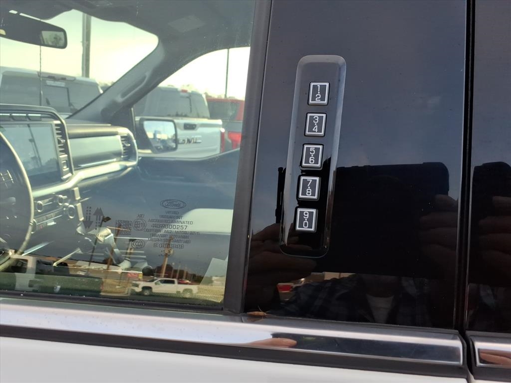 Ford F-150 King Ranch 4WD SuperCrew 5.5' Box 2022