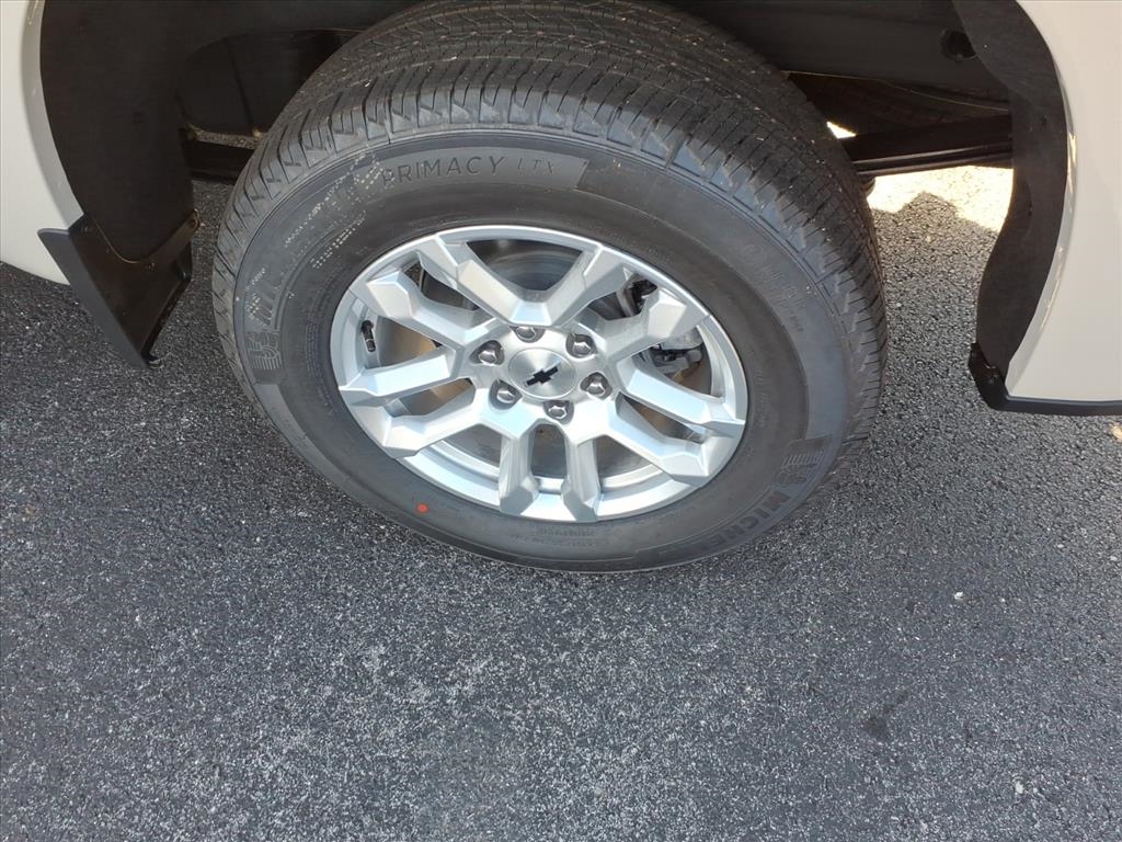 Chevrolet Silverado 1500 4WD Crew Cab 147" RST 2026