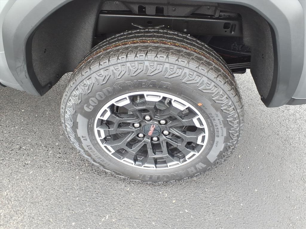 GMC Canyon 4WD Crew Cab AT4 2026