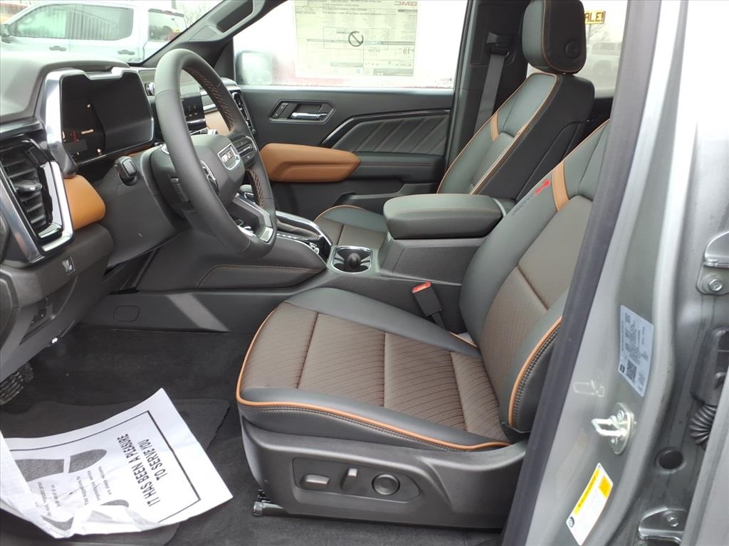 GMC Canyon 4WD Crew Cab AT4 2026