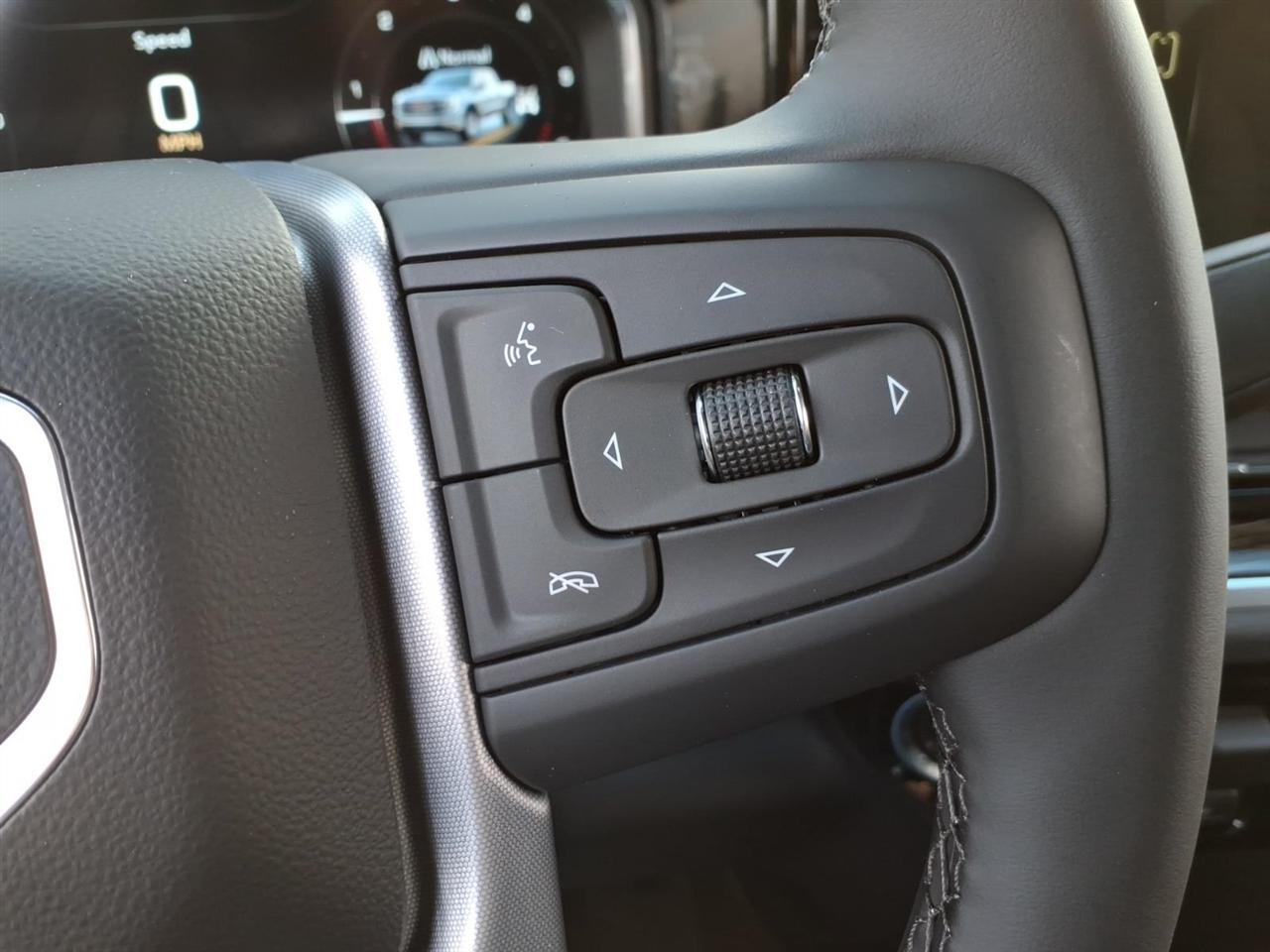 GMC Sierra 1500 4WD Crew Cab 157" Elevation 2026