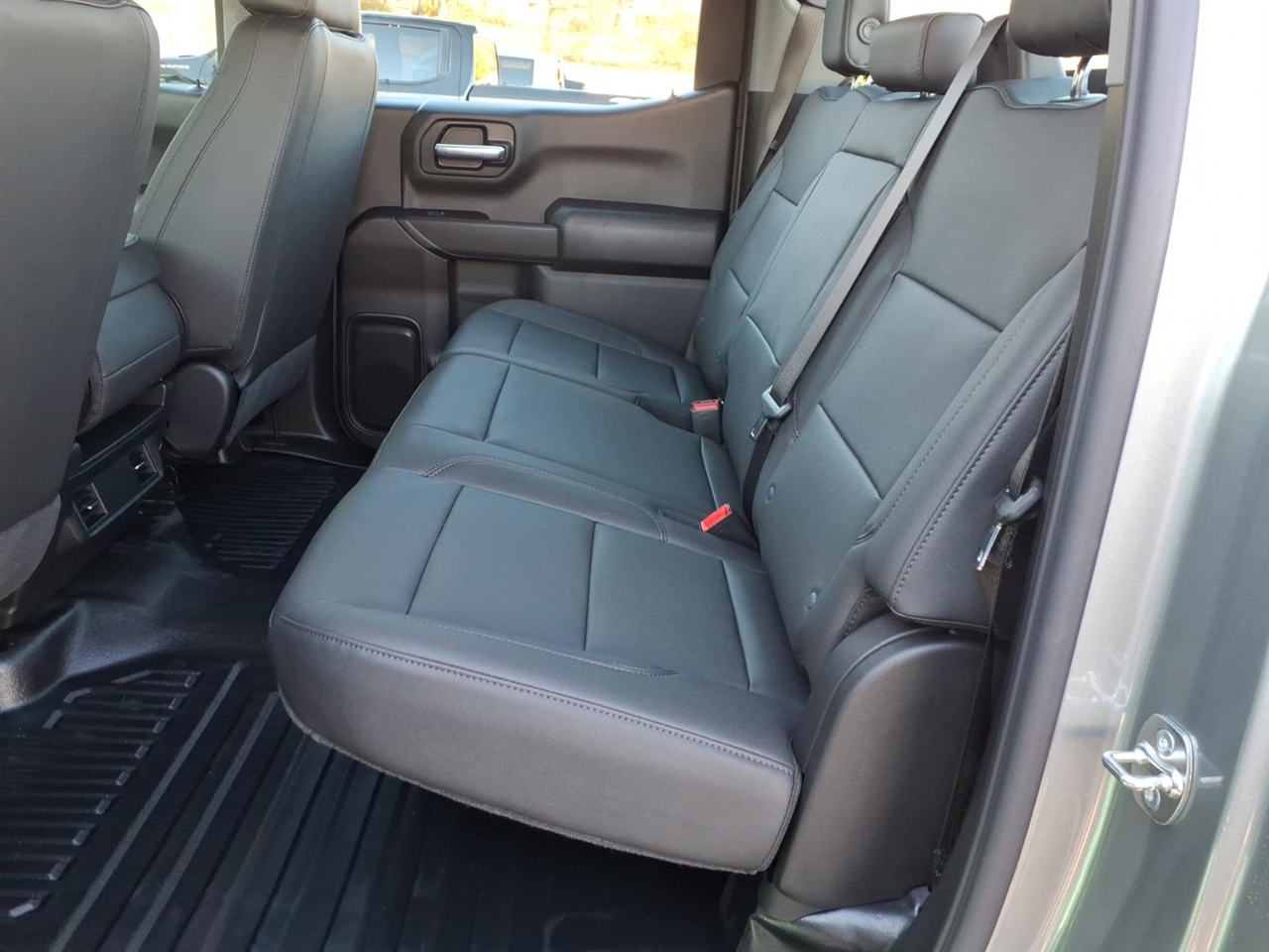 Chevrolet Silverado 1500 4WD Crew Cab 147" Work Truck 2026