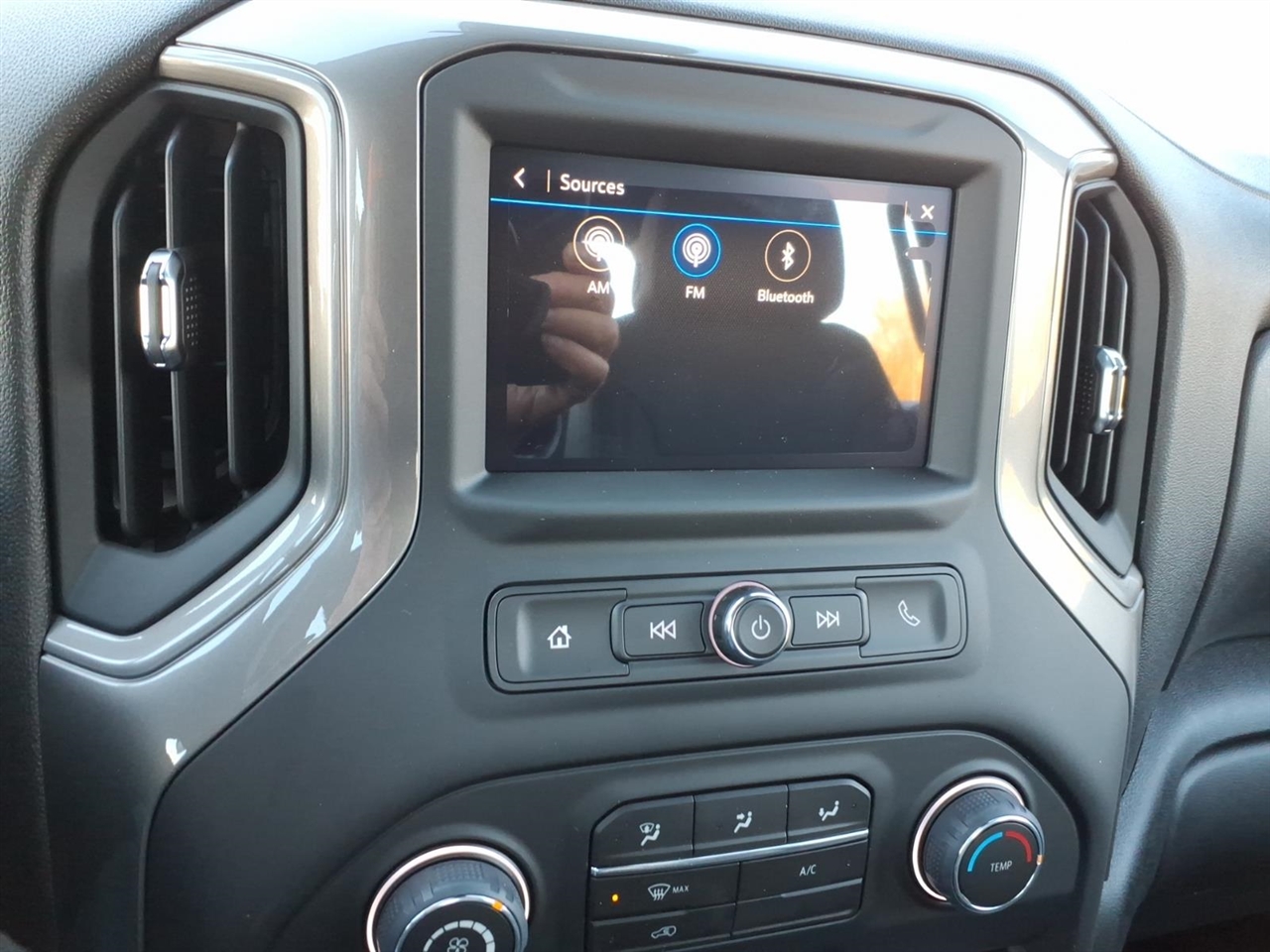 Chevrolet Silverado 1500 4WD Crew Cab 147" Work Truck 2026