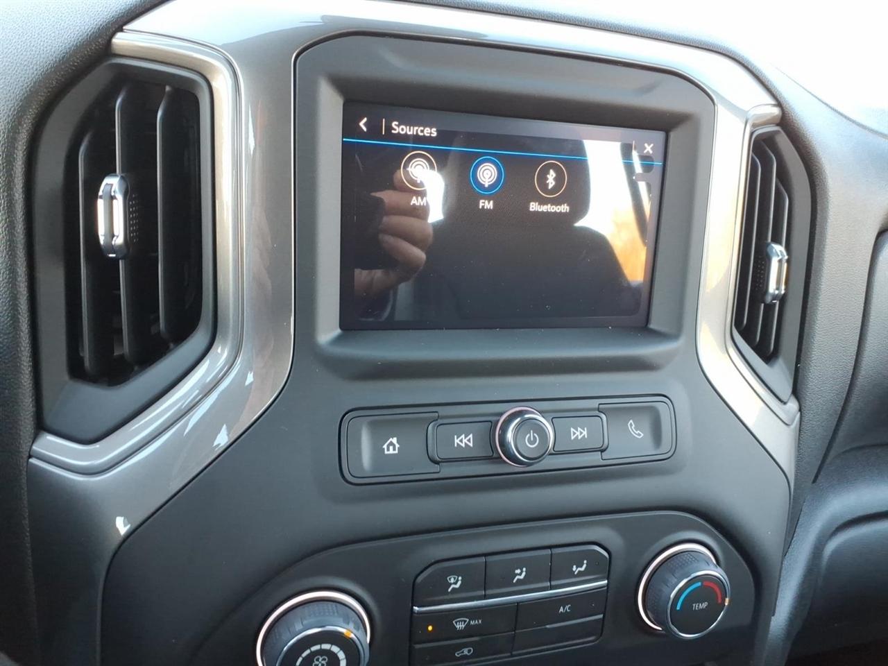 Chevrolet Silverado 1500 4WD Crew Cab 147" Work Truck 2026