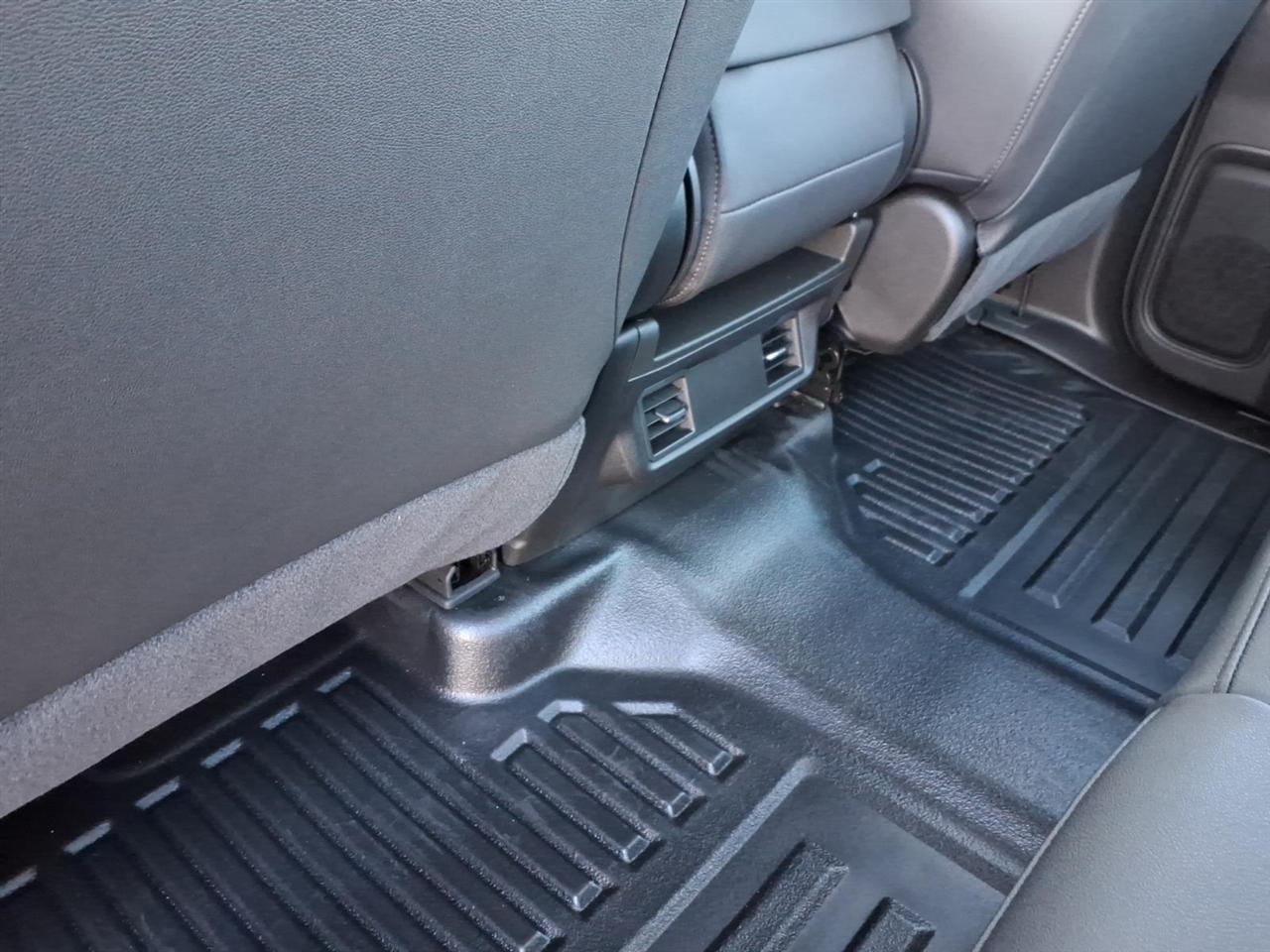 Chevrolet Silverado 1500 4WD Crew Cab 147" Work Truck 2026