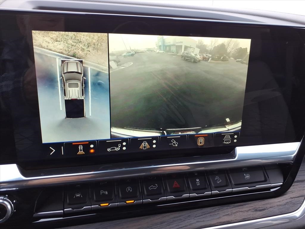 GMC Sierra 1500 4WD Crew Cab 147" SLT 2026