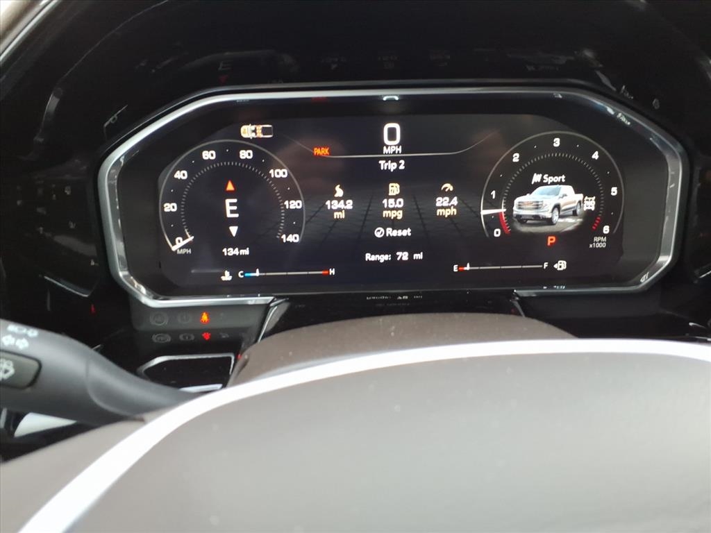 GMC Sierra 1500 4WD Crew Cab 147" SLT 2026