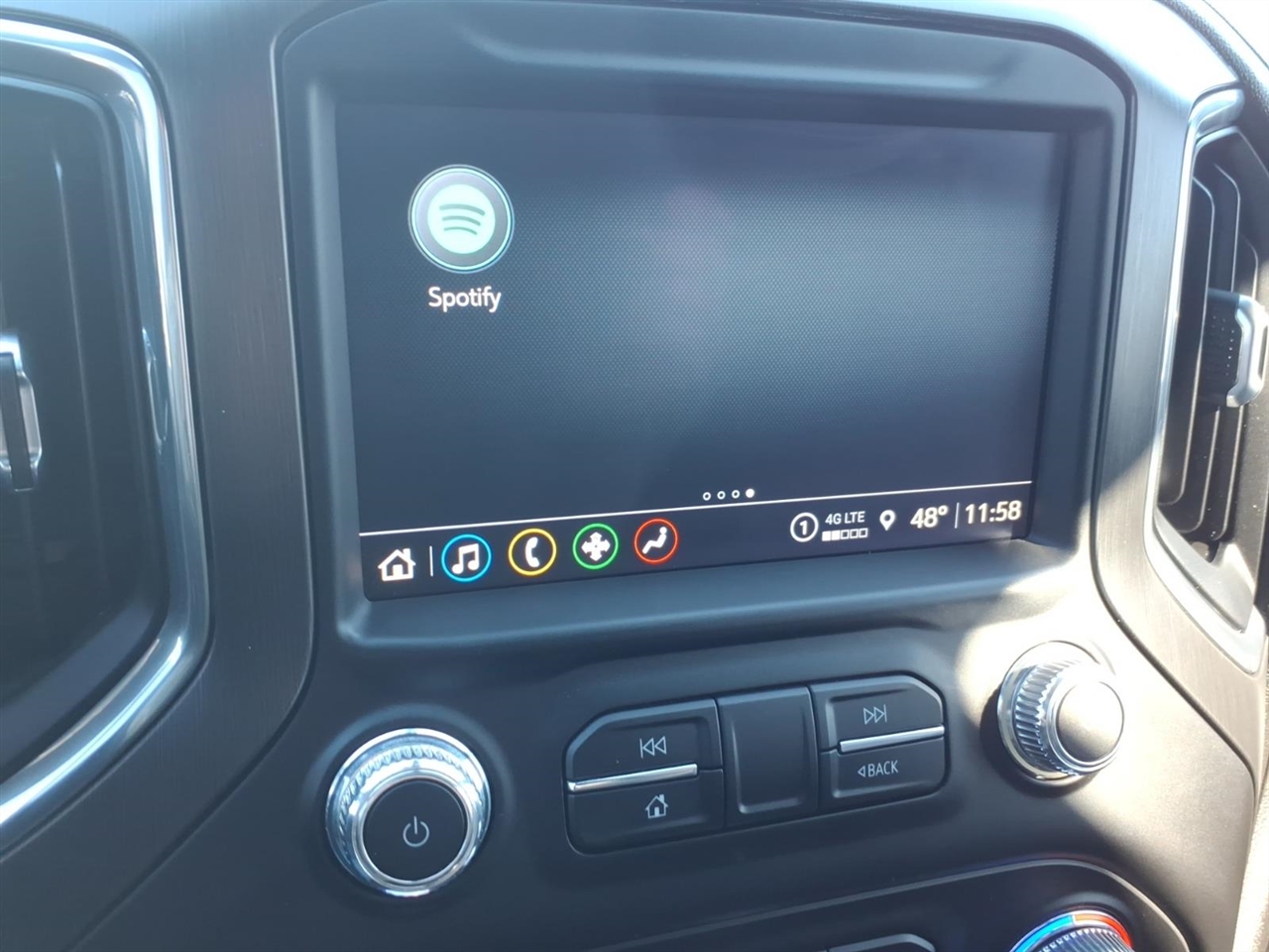 GMC Sierra 1500 4WD Crew Cab 147" AT4 2021