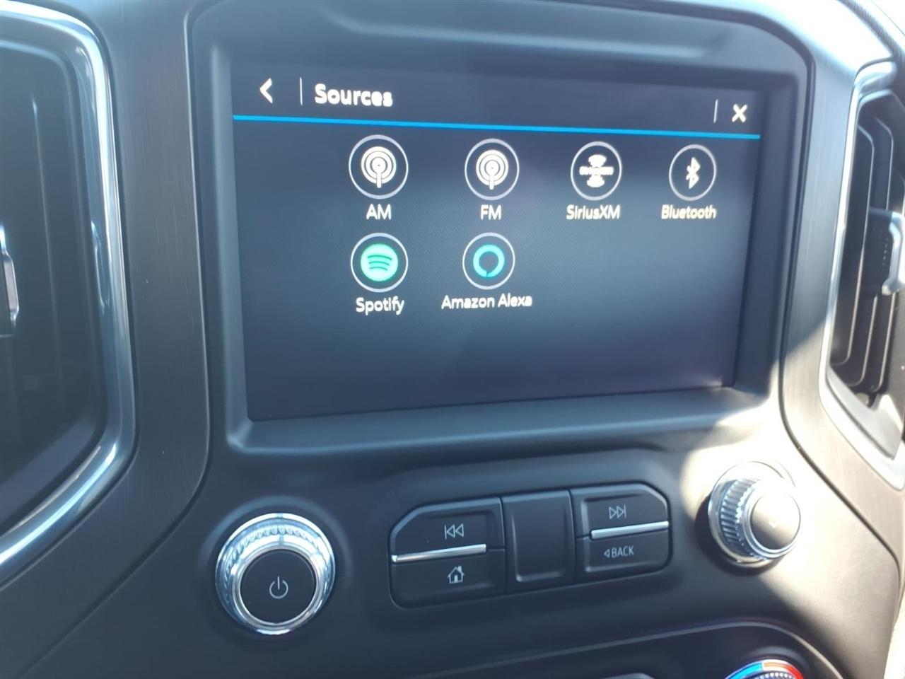 GMC Sierra 1500 4WD Crew Cab 147" AT4 2021