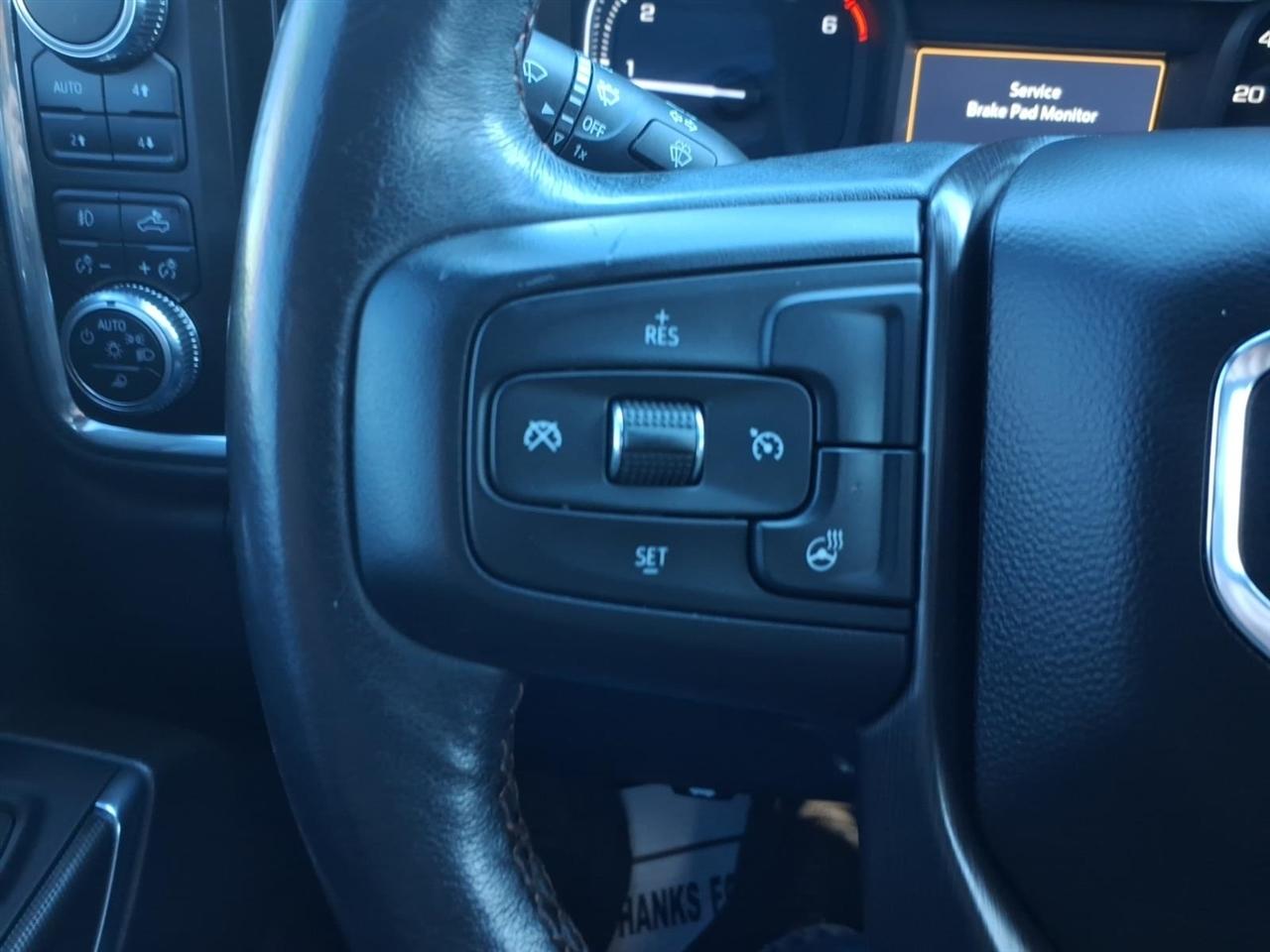 GMC Sierra 1500 4WD Crew Cab 147" AT4 2021