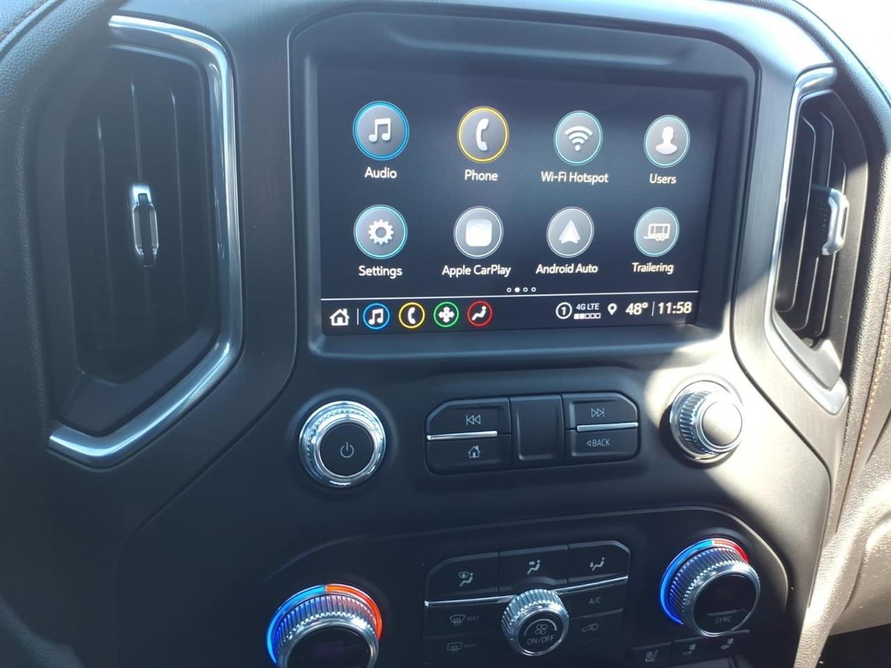 GMC Sierra 1500 4WD Crew Cab 147" AT4 2021