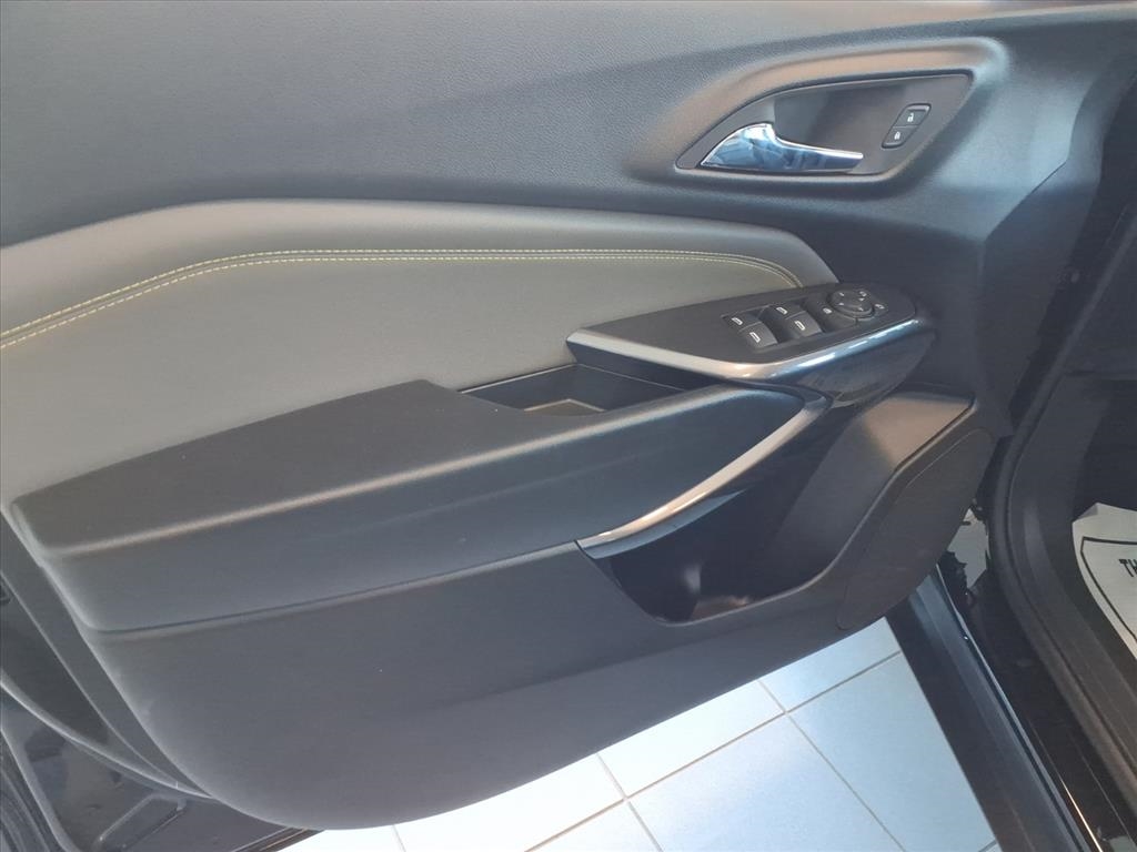 Chevrolet Trax FWD 4dr ACTIV 2026