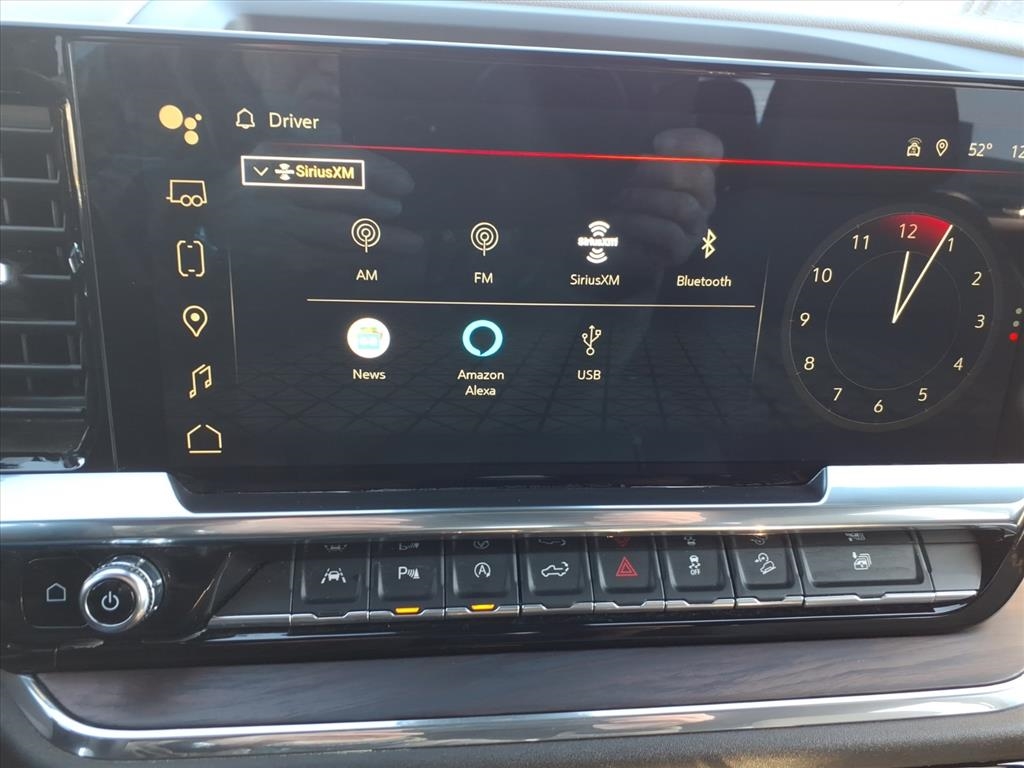 GMC Sierra 1500 4WD Crew Cab 147" SLT 2024