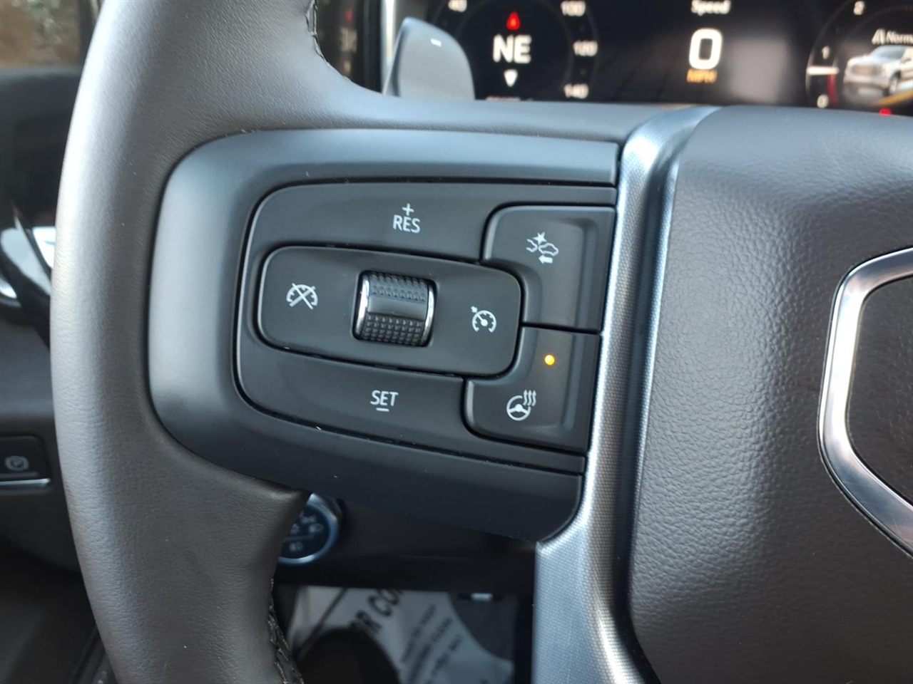 GMC Sierra 1500 4WD Crew Cab 147" SLT 2024