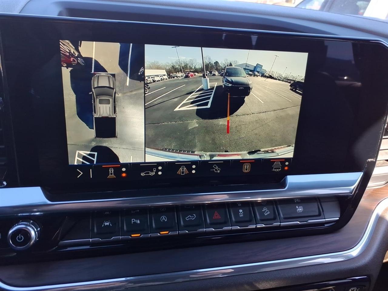 GMC Sierra 1500 4WD Crew Cab 147" SLT 2024