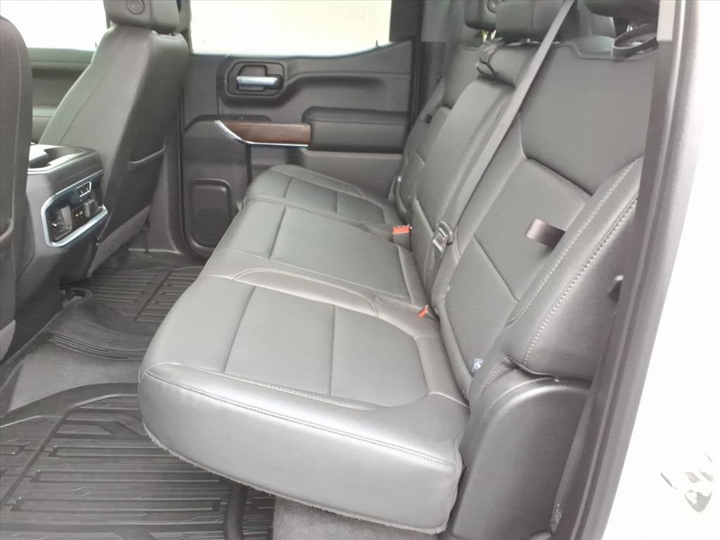 GMC Sierra 1500 4WD Crew Cab 147" SLT 2021