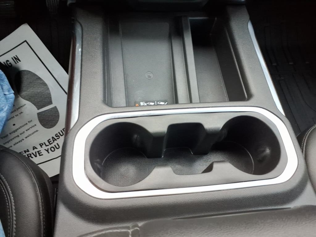 GMC Sierra 1500 4WD Crew Cab 147" SLT 2021