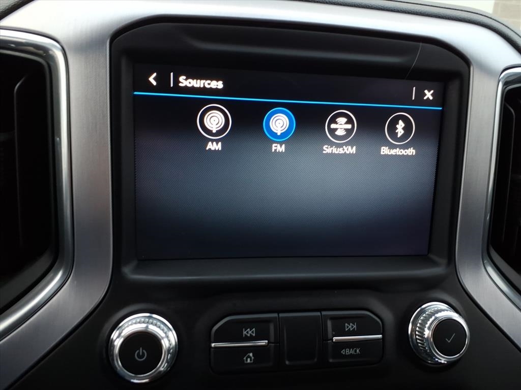 GMC Sierra 1500 4WD Crew Cab 147" SLT 2021