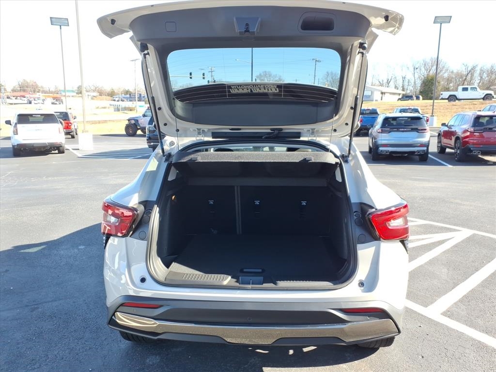 Chevrolet Trax FWD 4dr ACTIV 2026