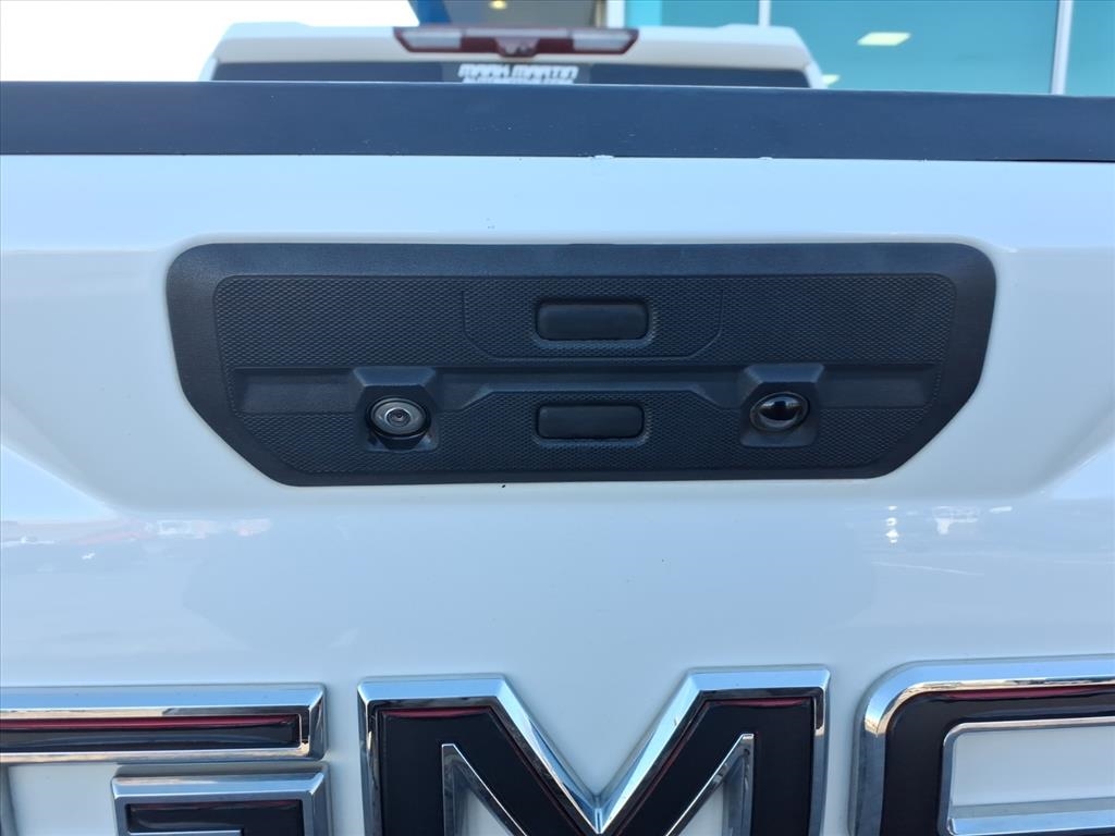 GMC Sierra 1500 4WD Crew Cab 147" AT4 2020