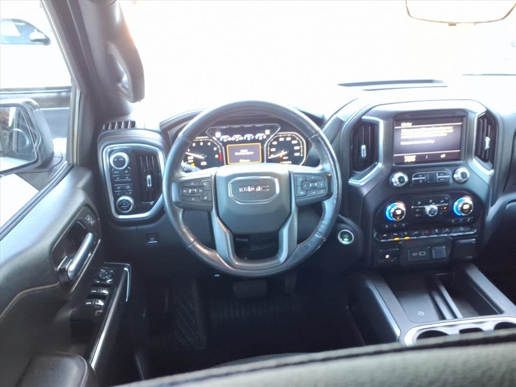 GMC Sierra 1500 4WD Crew Cab 147" AT4 2020