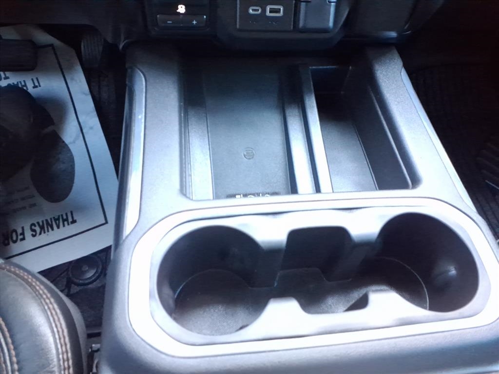 GMC Sierra 1500 4WD Crew Cab 147" AT4 2020