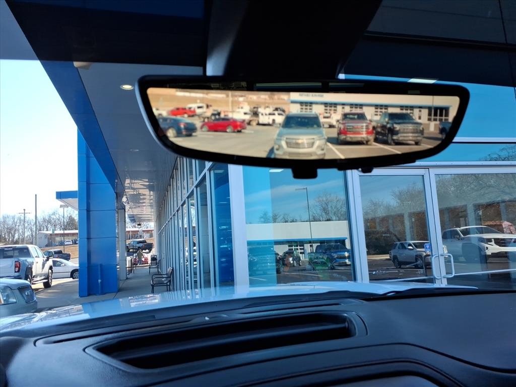 GMC Sierra 1500 4WD Crew Cab 147" AT4 2020