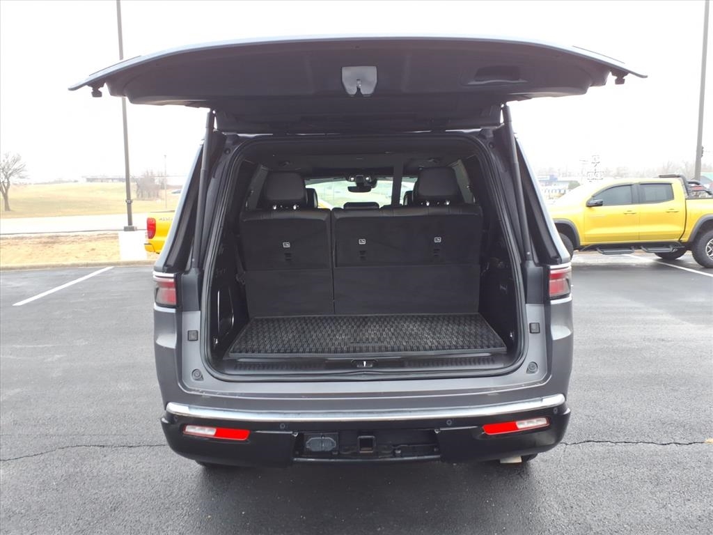 Jeep Wagoneer Series III 4x4 2022