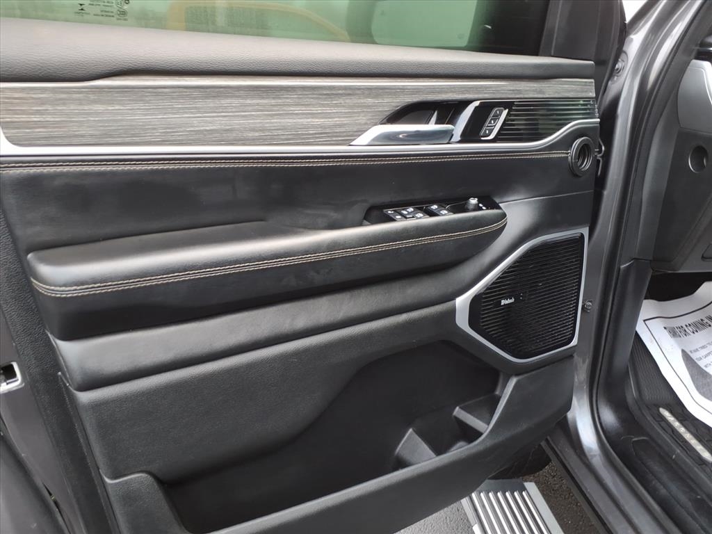 Jeep Wagoneer Series III 4x4 2022