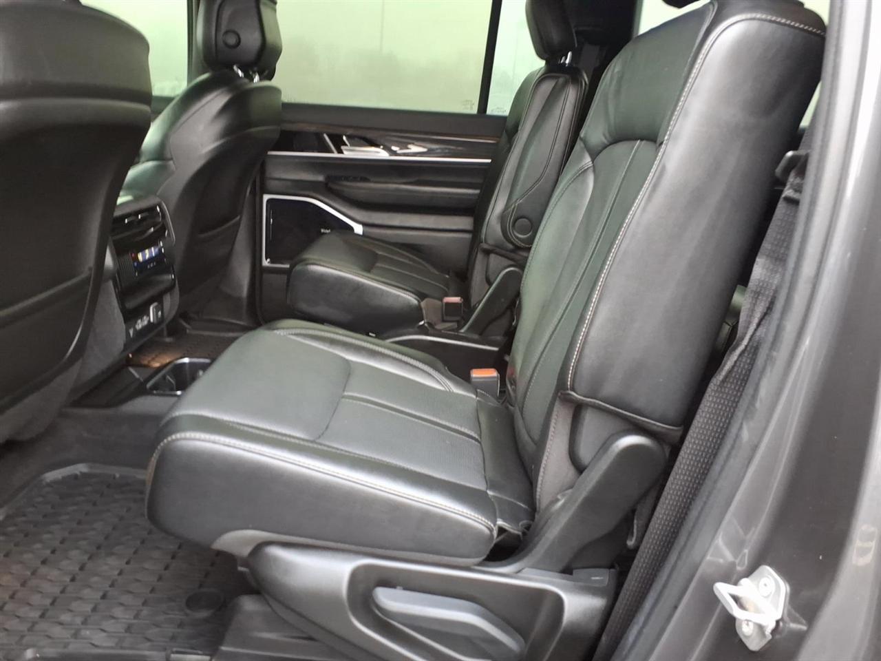 Jeep Wagoneer Series III 4x4 2022