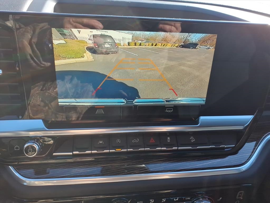 GMC Sierra 1500 4WD Crew Cab 157" Elevation 2026