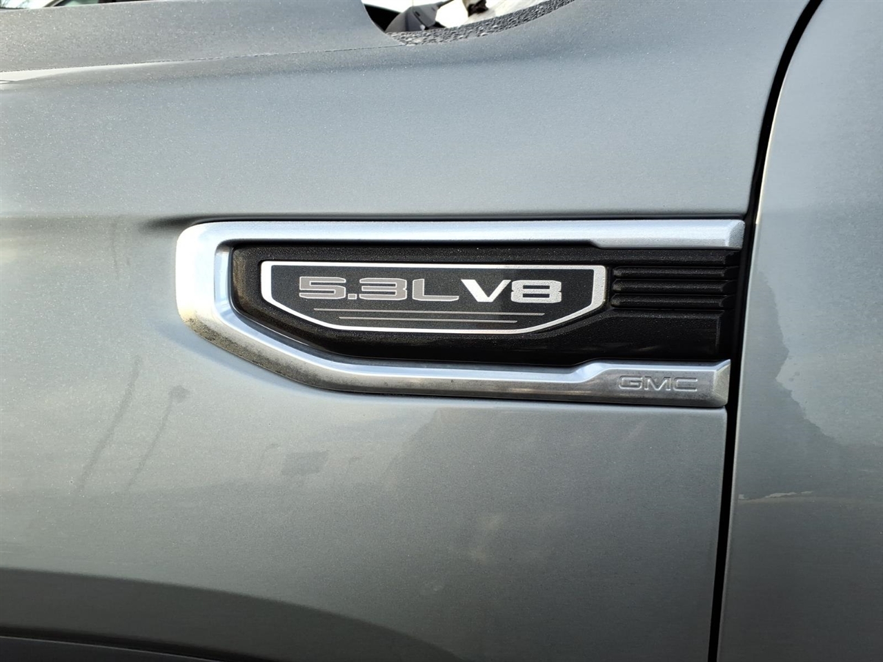 GMC Sierra 1500 4WD Crew Cab 147" SLT 2026